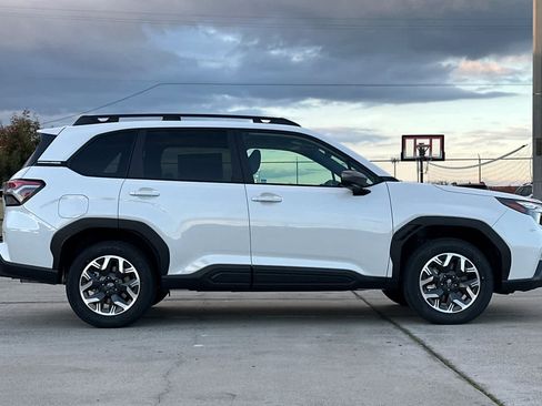 New 2026 Subaru Forester Premium image 2