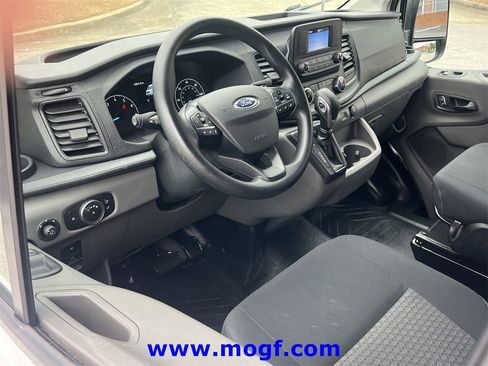 Used 2024 Ford Transit 250 Low Roof w/ Exterior Upgrade Package image 5