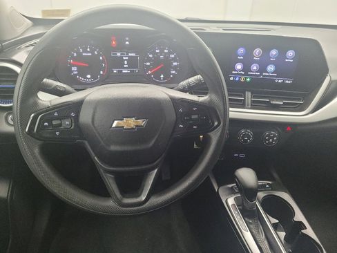 Used 2024 Chevrolet Trax LS w/ Driver Confidence Package FWD image 22