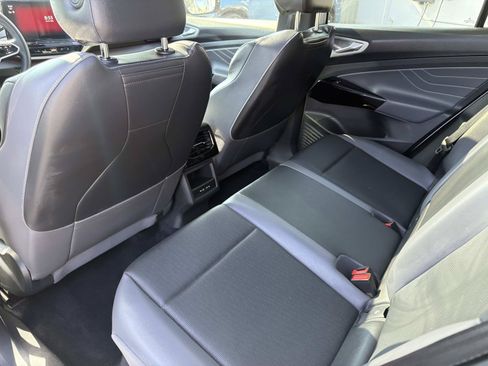 Certified 2023 Volkswagen ID.4 Pro S AWD/4WD image 10