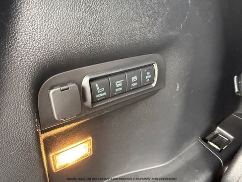 Used 2016 Ford Explorer Limited AWD/4WD image 33