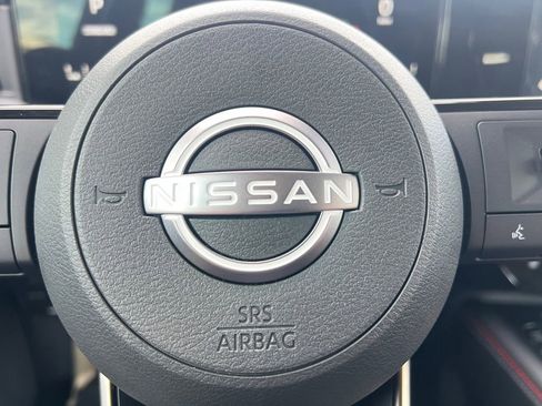 New 2025 Nissan Kicks SR w/ SR Premium Package image 5