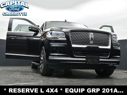 Used 2024 Lincoln Navigator L Reserve image 38