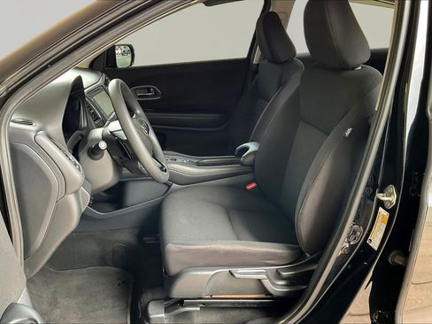 Used 2018 Honda HR-V EX image 20