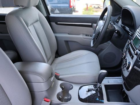 Used 2009 Hyundai Santa Fe GLS image 24