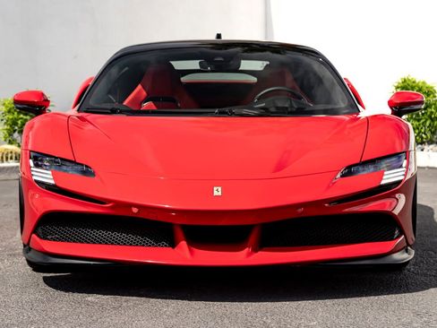 Used 2022 Ferrari SF90 Stradale AWD/4WD image 3