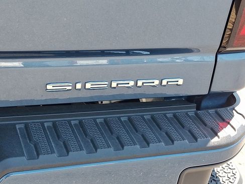 Used 2025 GMC Sierra 2500 Denali w/ Denali Reserve Package AWD/4WD image 33
