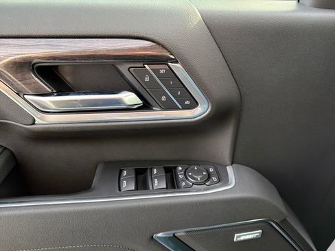 New 2026 Chevrolet Silverado 2500 LTZ w/ LTZ Plus Package AWD/4WD image 29