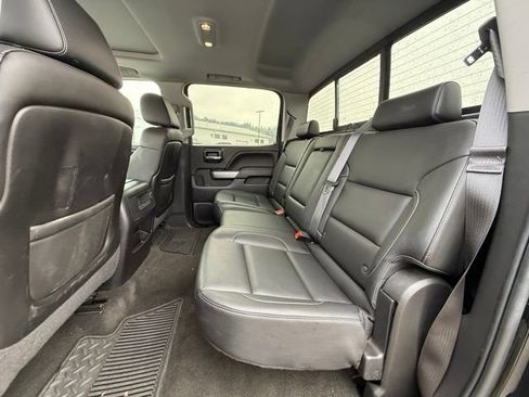 Used 2015 Chevrolet Silverado 1500 LTZ Z71 w/ LTZ Plus Package AWD/4WD image 12