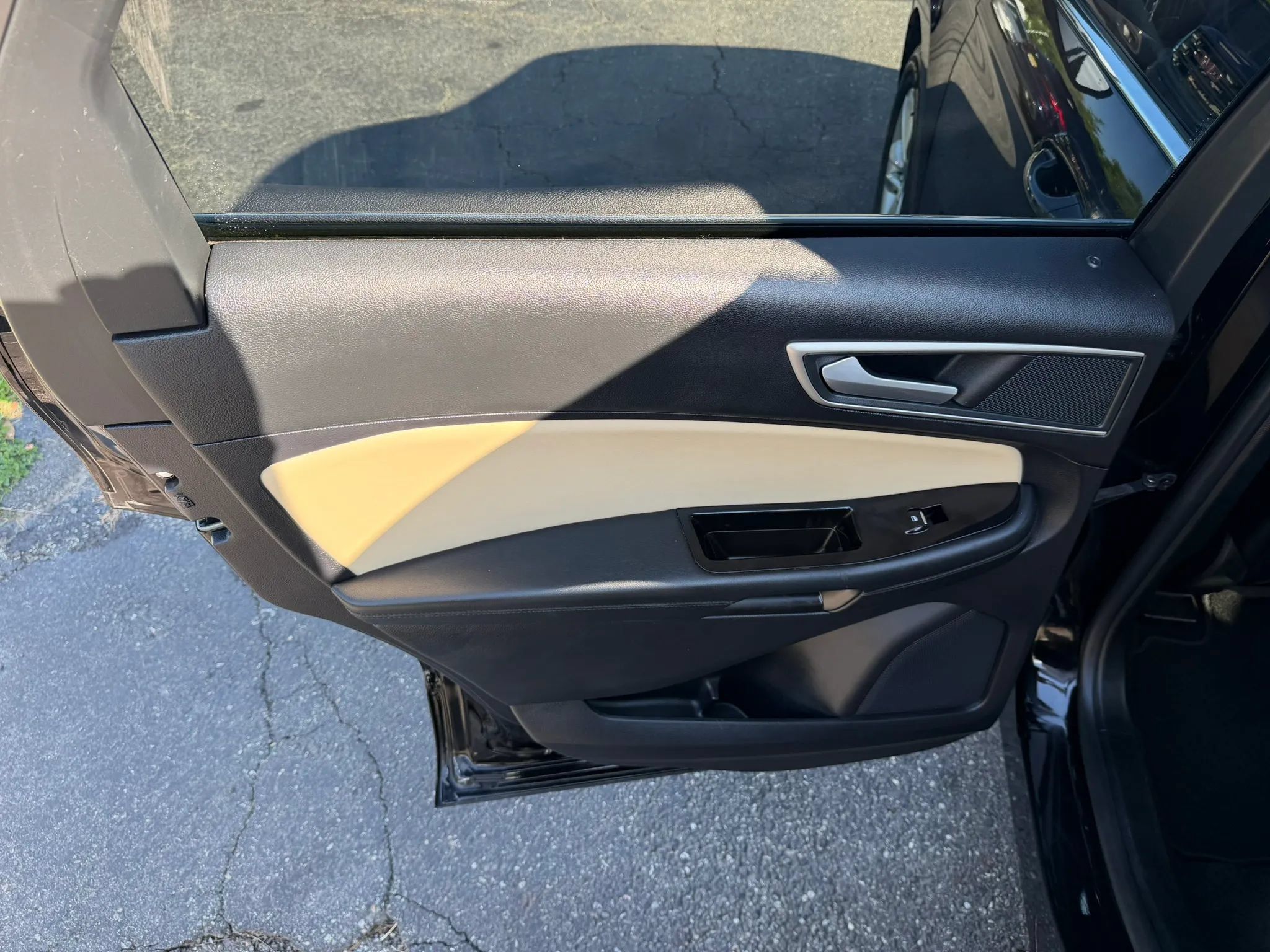 Used 2020 Ford Edge SEL w/ Convenience Package AWD/4WD image 34