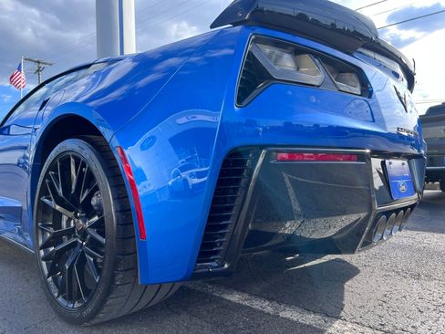 Used 2016 Chevrolet Corvette Z06 w/ Z07 Performance Package RWD image 24