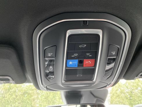 New 2025 Jeep Grand Cherokee Limited AWD/4WD image 21
