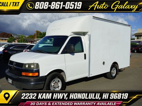 Used 2012 Chevrolet Express 3500 w/ Chrome Appearance Package RWD image 1