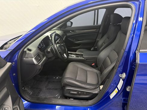 Used 2019 Honda Accord Sport image 9