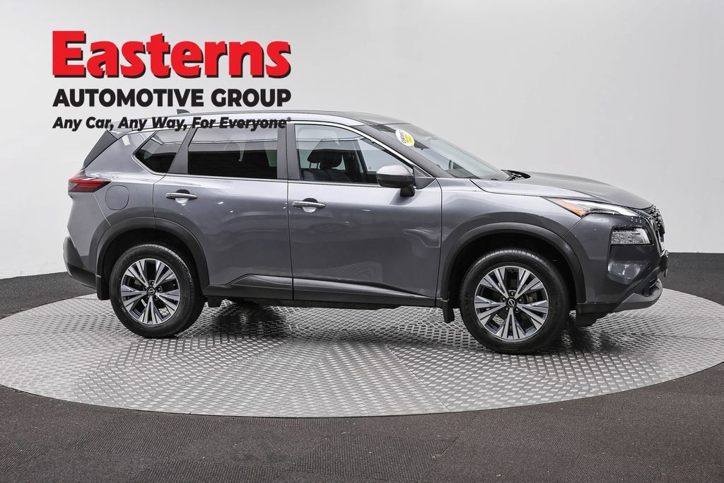 Used 2023 Nissan Rogue SV AWD/4WD image 4