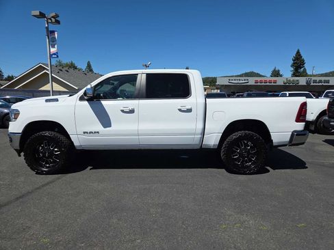 Used 2023 RAM 1500 Laramie AWD/4WD image 11