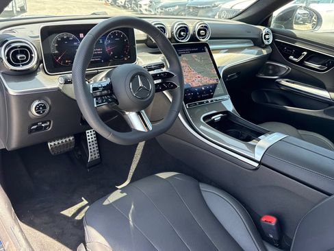 Used 2025 Mercedes-Benz CLE 300 4MATIC Coupe image 30