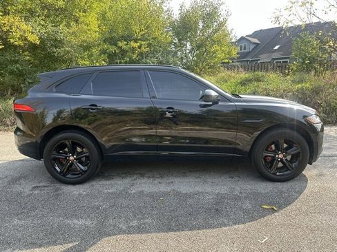 Used 2020 Jaguar F-PACE S image 5