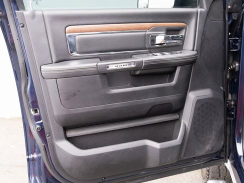 Used 2013 RAM 2500 Laramie image 17