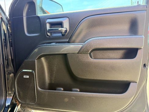 Used 2016 GMC Sierra 2500 SLT w/ Duramax Plus Package image 36