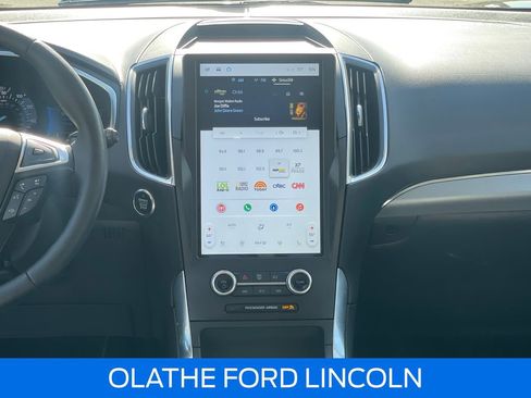 Certified 2021 Ford Edge Titanium AWD/4WD image 22