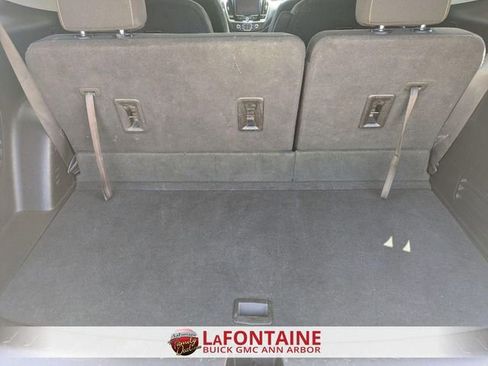 Used 2018 Chevrolet Traverse LT w/ LPO, Floor Liner Package AWD/4WD image 26