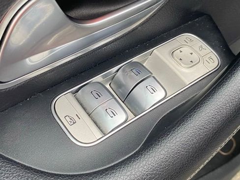 Used 2020 Mercedes-Benz GLE 350 4MATIC image 17
