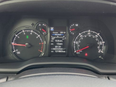 Used 2020 Toyota 4Runner SR5 Premium image 17