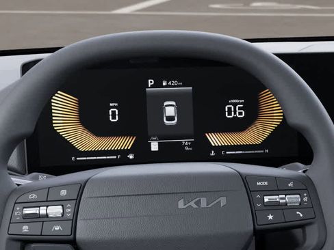 New 2025 Kia K4 LXS image 21