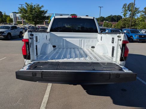 Certified 2025 Ford F150 Lightning Flash AWD/4WD image 33