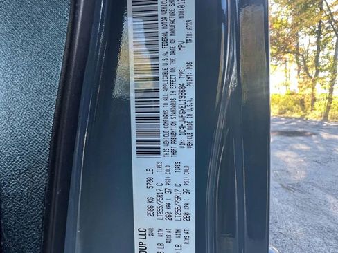 Used 2014 Jeep Wrangler Unlimited Rubicon image 22