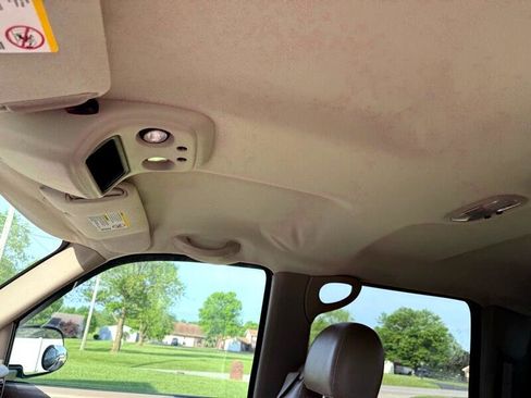 Used 2005 GMC Sierra 3500 SLT w/ Heavy-Duty Power Package image 41