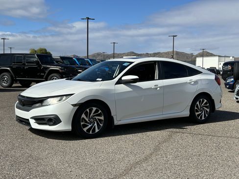 Used 2016 Honda Civic EX image 2