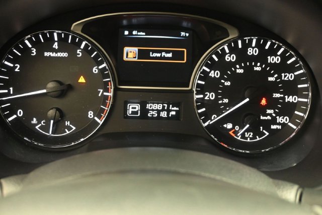 Used 2014 Nissan Altima 2.5 SV w/ Convenience Package FWD image 27
