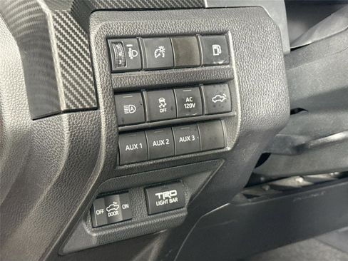 Used 2024 Toyota Tacoma TRD Pro image 16