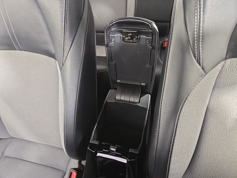 Used 2019 Toyota Corolla XSE image 26