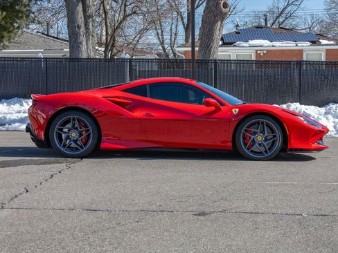 Used 2020 Ferrari F8 Tributo image 22
