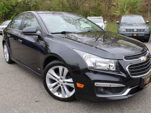 Used 2015 Chevrolet Cruze LTZ w/ Sun, Sound and Sport Package FWD image 4