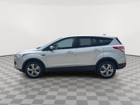 Used 2015 Ford Escape SE AWD/4WD image 26