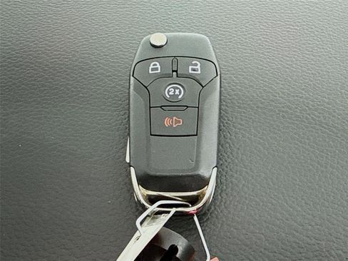 Used 2022 Ford Ranger XLT w/ Equipment Group 302A High image 21