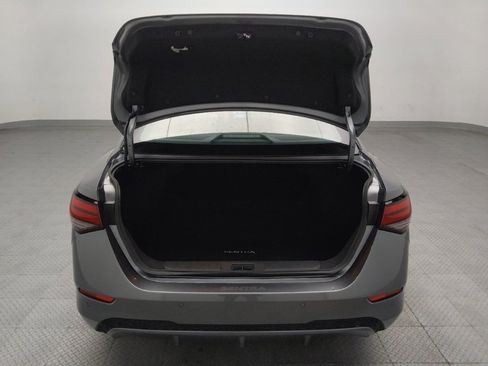 Used 2025 Nissan Sentra S FWD image 29