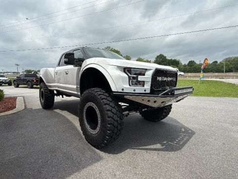 Used 2022 Ford F250 Lariat w/ Lariat Ultimate Package AWD/4WD image 78