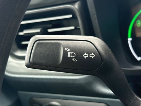 Used 2022 Ford Maverick XL image 29