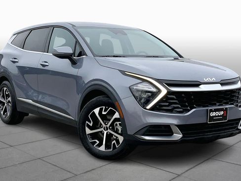 Used 2023 Kia Sportage EX image 2