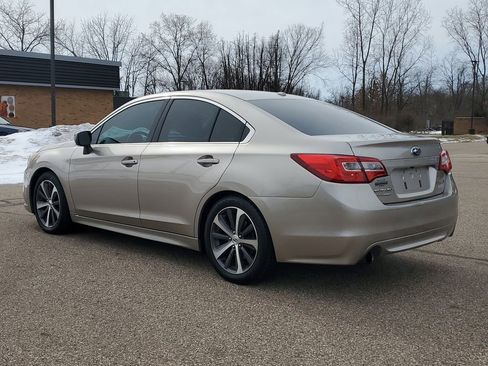 Used 2015 Subaru Legacy 2.5i Limited image 4