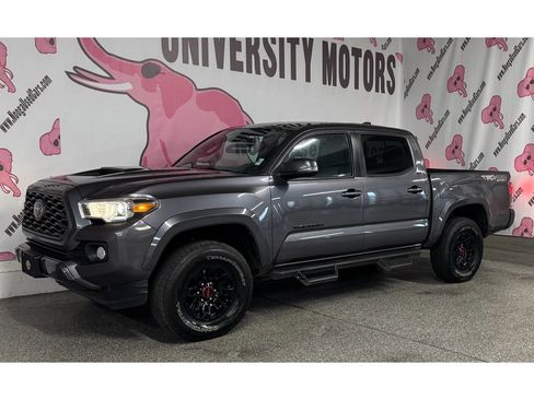 Used 2021 Toyota Tacoma TRD Sport w/ Technology Package image 7