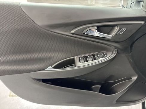 Used 2020 Chevrolet Malibu LT FWD image 21