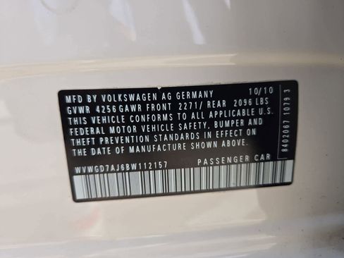 Used 2011 Volkswagen GTI 4-Door image 30