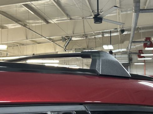 Used 2022 Toyota Highlander XSE FWD image 28