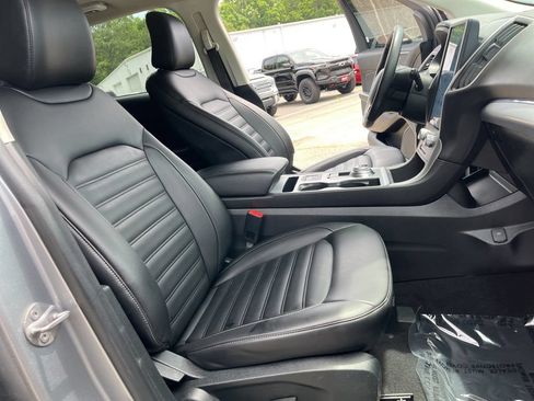 Used 2022 Ford Edge SEL AWD/4WD image 31